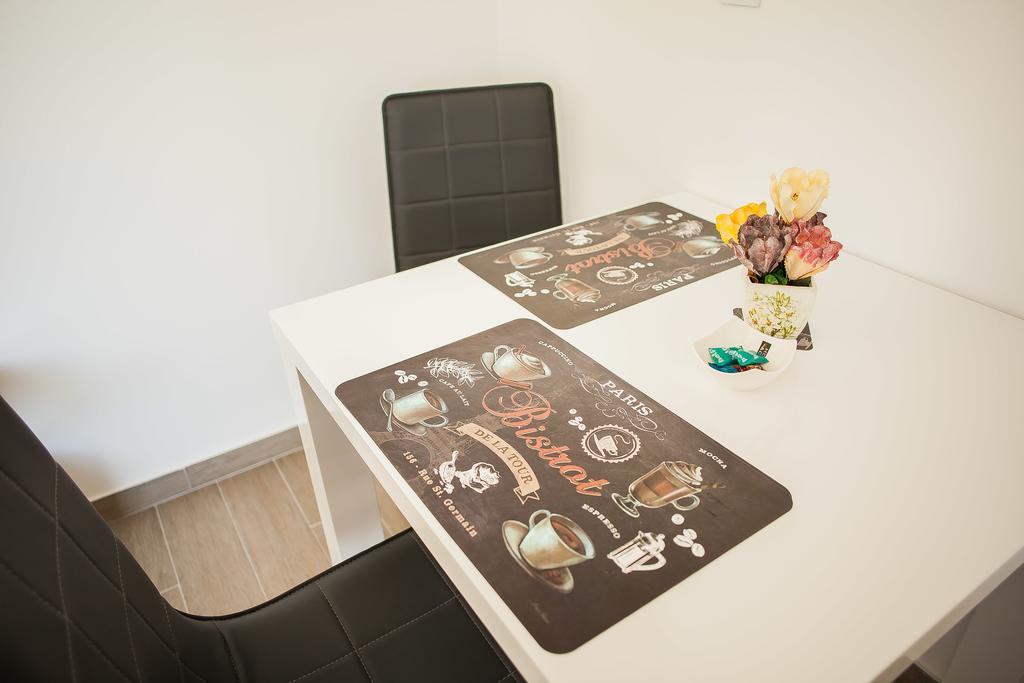 Gabi Rooms & Studio Apartment Lozovac Phòng bức ảnh