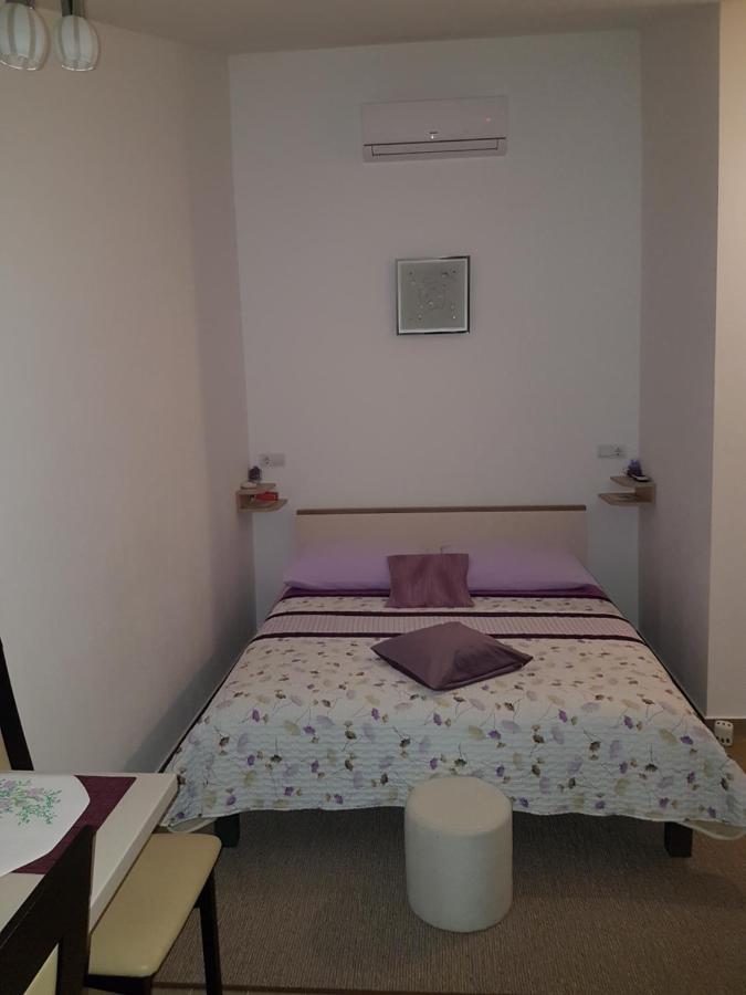 Gabi Rooms & Studio Apartment Lozovac Ngoại thất bức ảnh